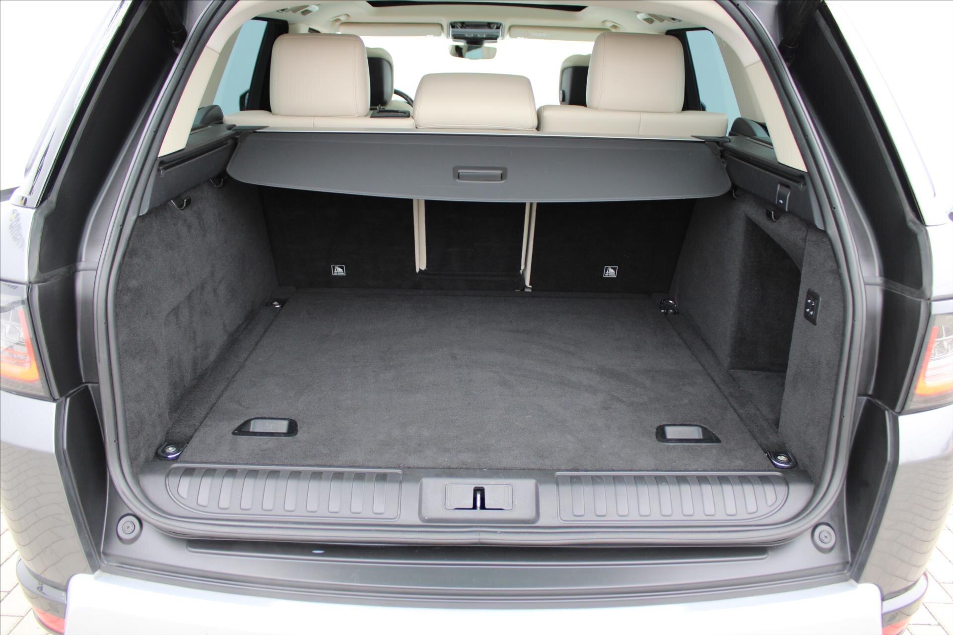 Land Rover Range Rover Sport SUV / Terénní 3,0 l 225 kw