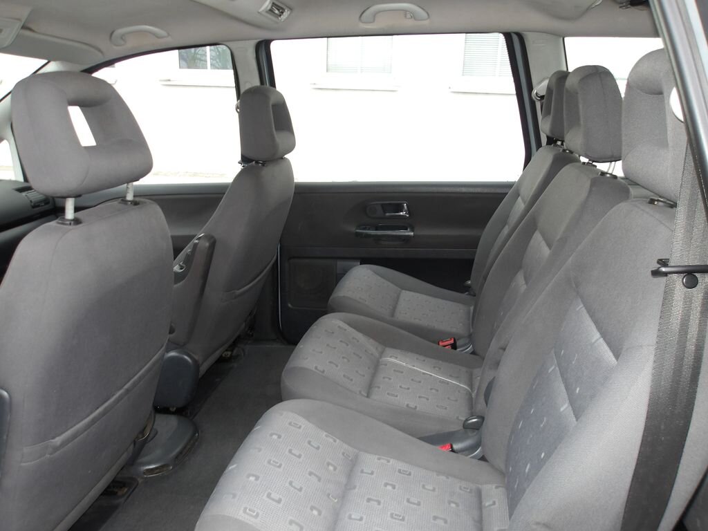 Volkswagen Sharan Kombi 1,9 l 85 kw