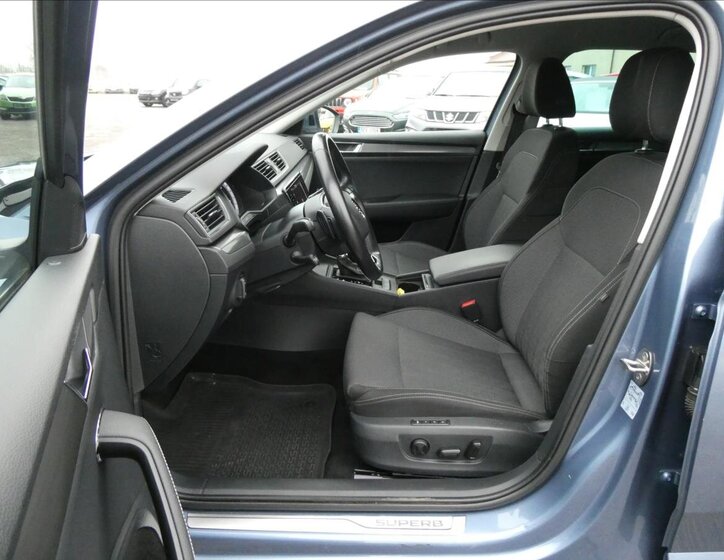 Škoda Superb Kombi 1,4 l 160 kw