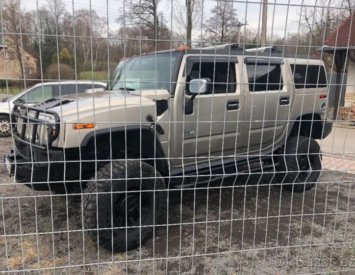 Hummer H2 1