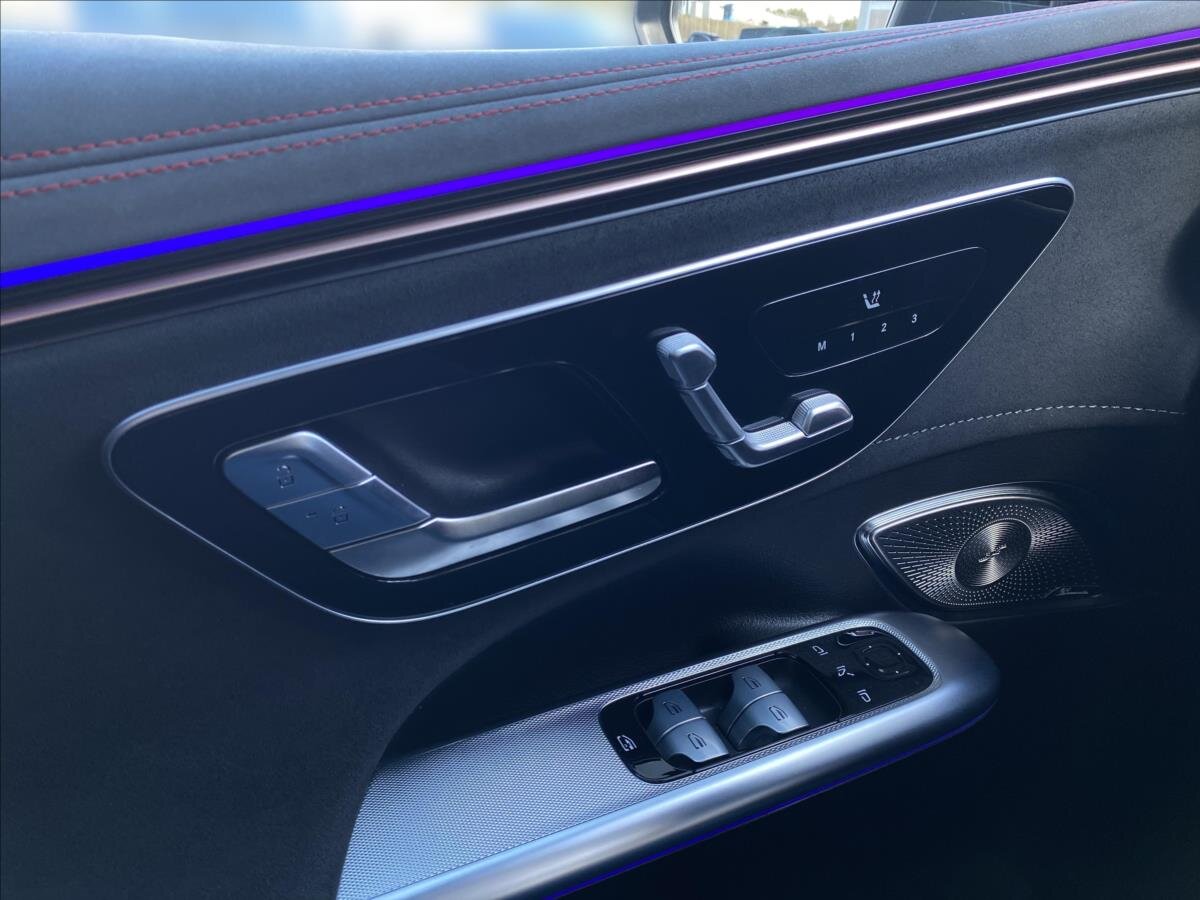 Mercedes-Benz EQE SUV / Terénní 0,0 300 kw