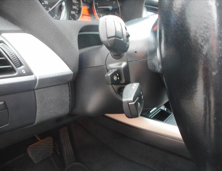 BMW X5 SUV / Terénní 3,0 l 180 kw