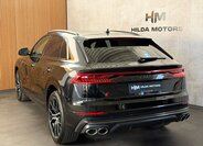 Audi SQ8 3