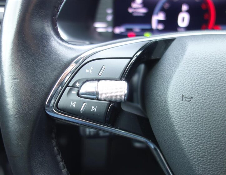 Škoda Superb Kombi 2,0 l 90 kw