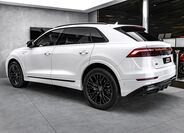 Audi Q8 7