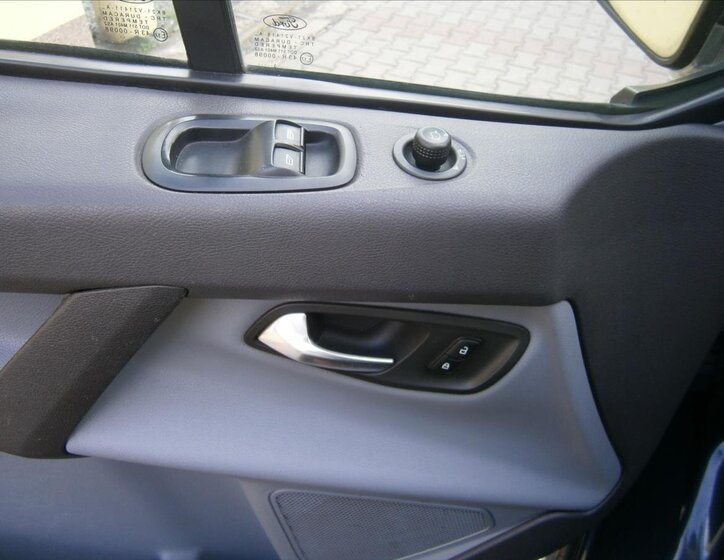 Ford Transit Custom 14