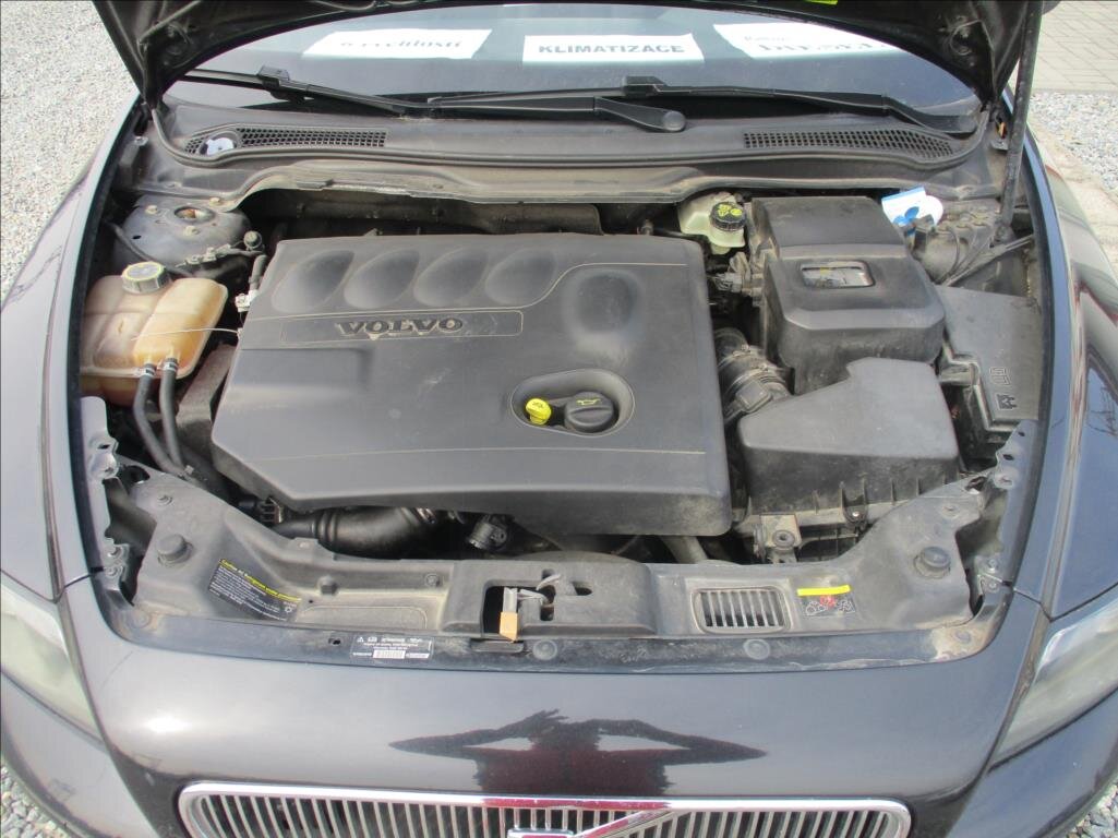 Volvo V50 Kombi 2,0 l 100 kw