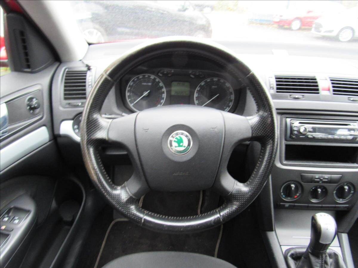 Škoda Octavia Kombi 2,0 l 110 kw