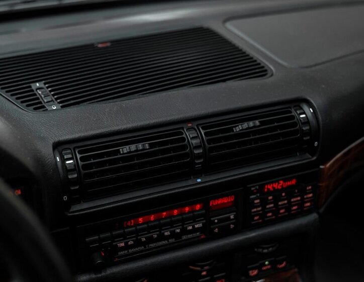 BMW Řada 7 Sedan / Limuzína 5,0 l 220 kw