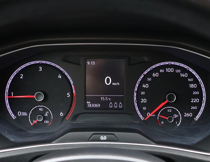 Volkswagen T-Roc SUV 2,0 l 110 kw