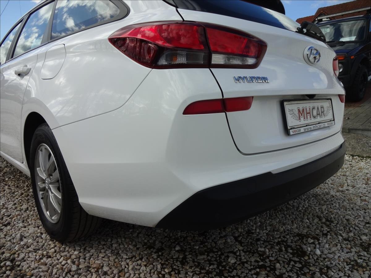 Hyundai i30 Kombi 1,6 l 85 kw