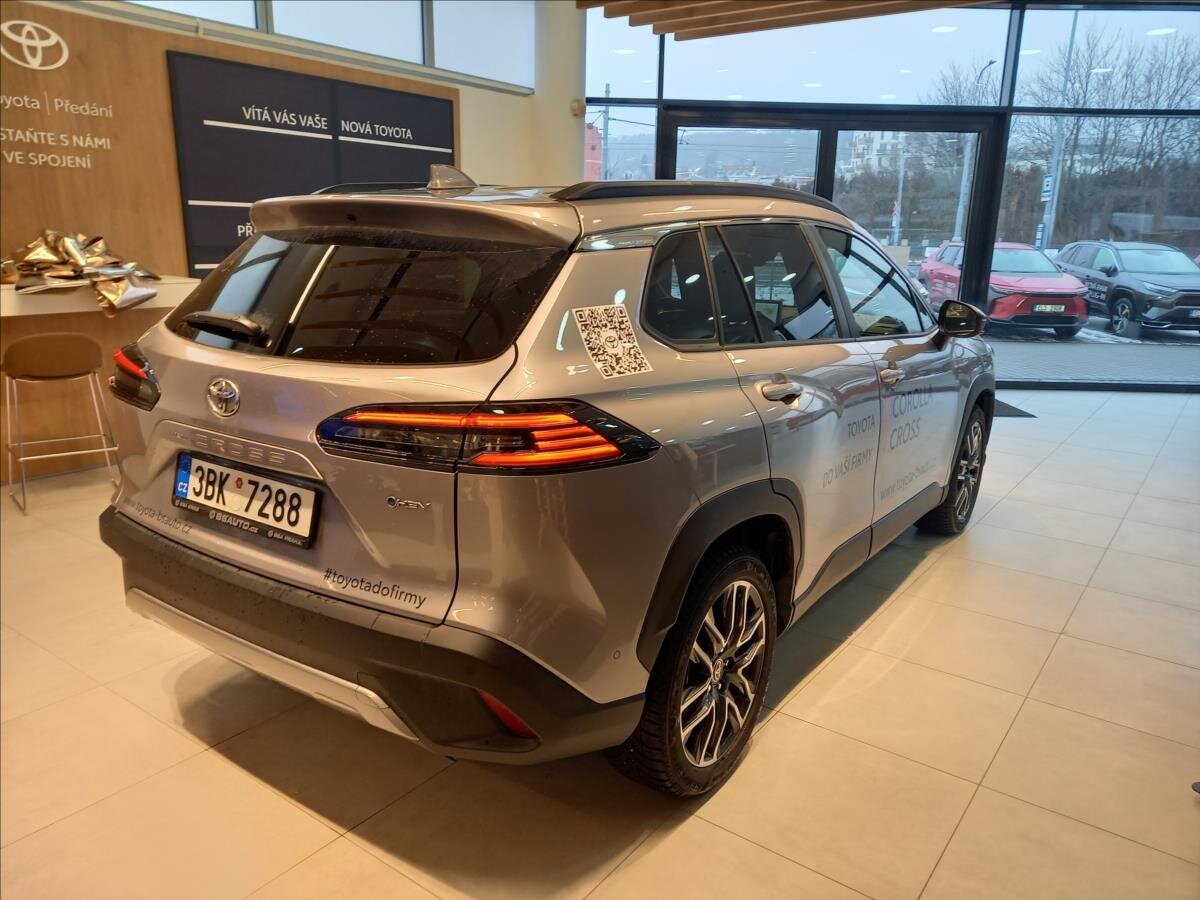 Toyota Corolla Cross SUV 2,0 l 131 kw