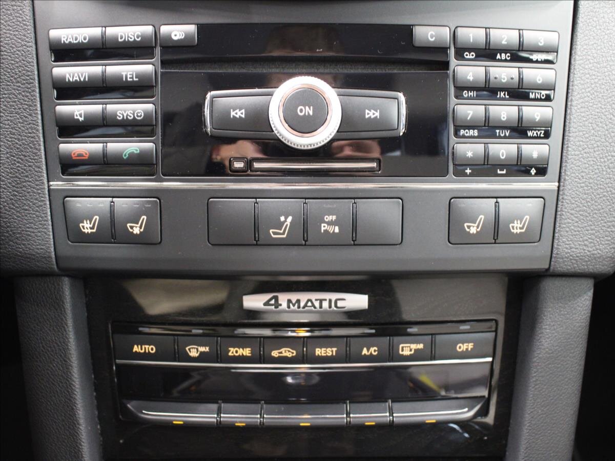 Mercedes-Benz Třídy E Sedan 3,0 l 170 kw