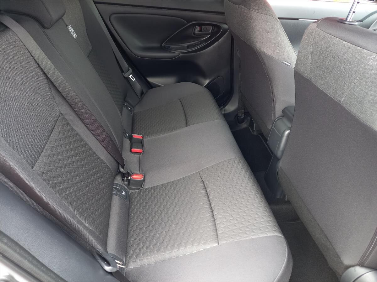 Toyota Yaris Cross SUV 1,5 l 85 kw