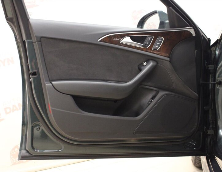 Audi A6 Kombi 3,0 l 160 kw