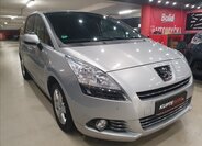 Peugeot 5008 MPV 1,6 l 88 kw