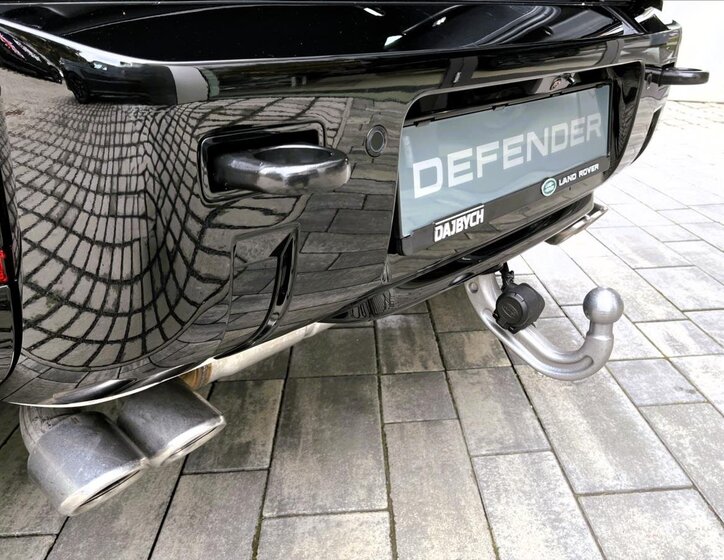 Land Rover Defender SUV / Terénní 5,0 l 313 kw