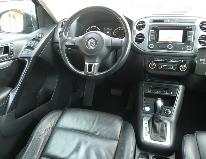 Volkswagen Tiguan SUV 2,0 l 103 kw
