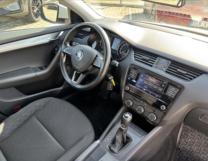 Škoda Octavia Kombi 1,5 l 96 kw