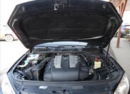 Volkswagen Touareg SUV / Terénní 3,0 l 180 kw