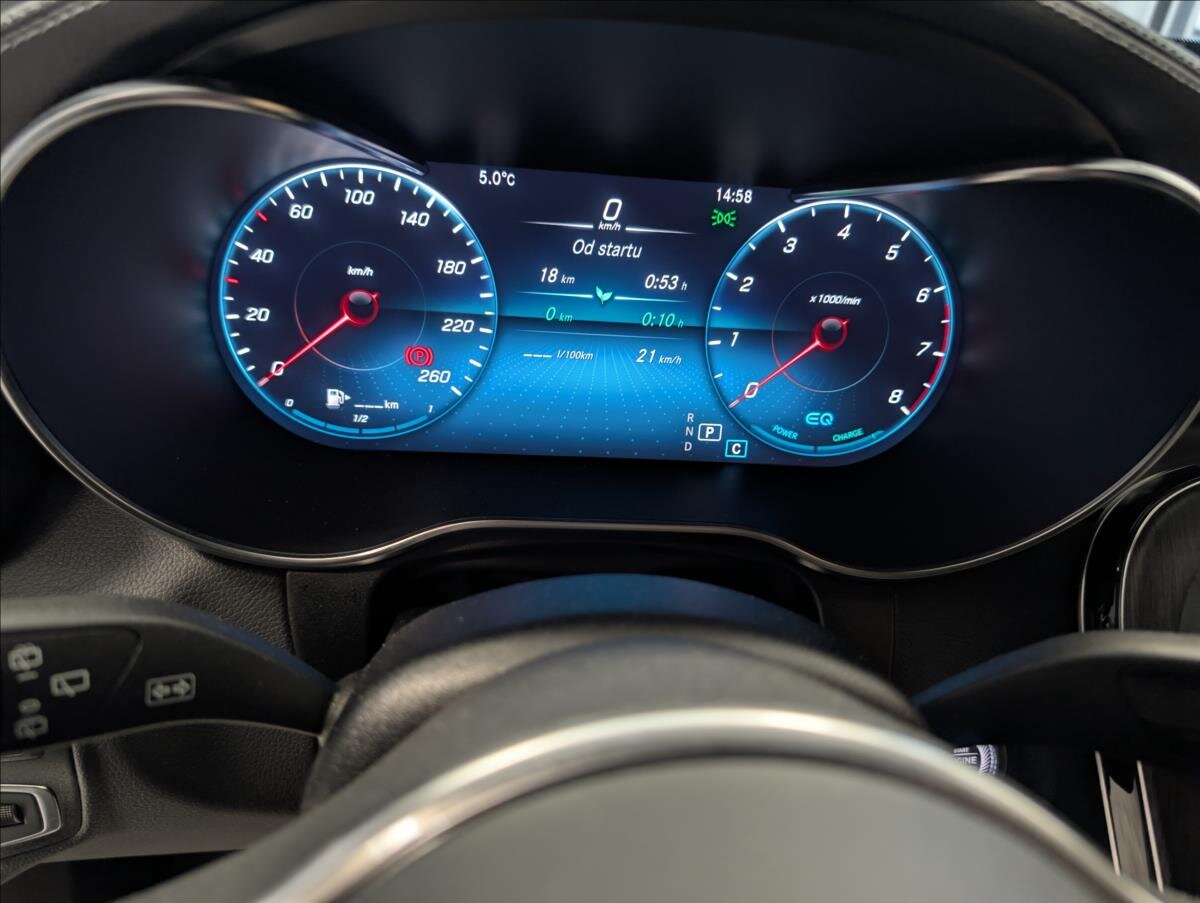 Mercedes-Benz GLC SUV 2,0 l 145 kw