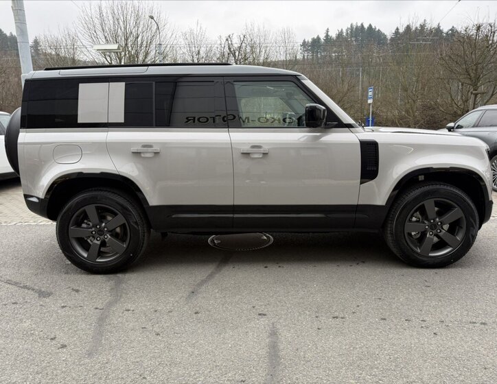 Land Rover Defender SUV 3,0 l 184 kw