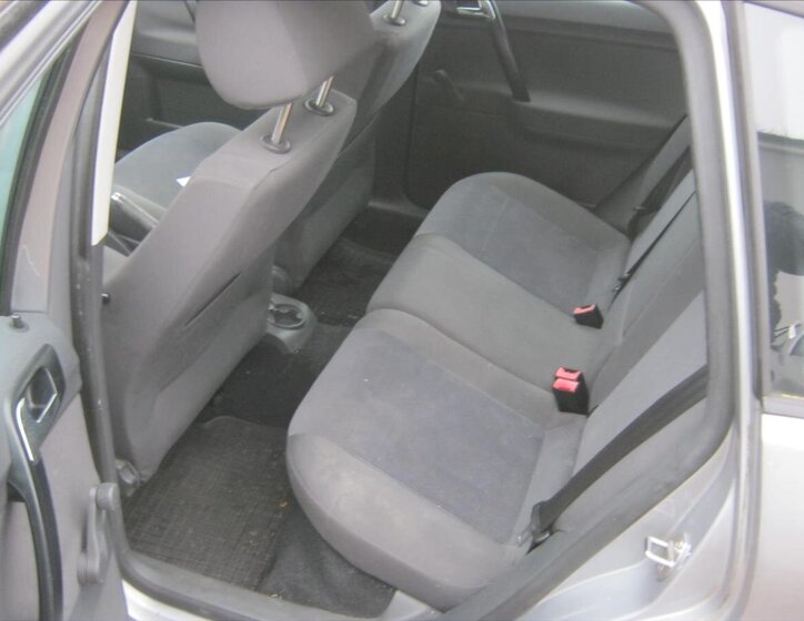 Volkswagen Polo Hatchback 1,2 l 40 kw