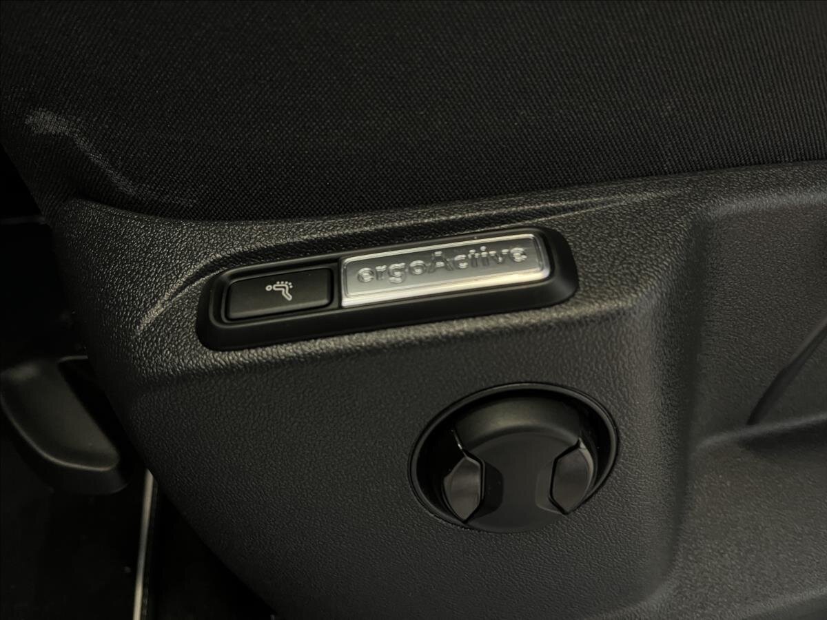 Volkswagen Tiguan SUV / Terénní 2,0 l 110 kw