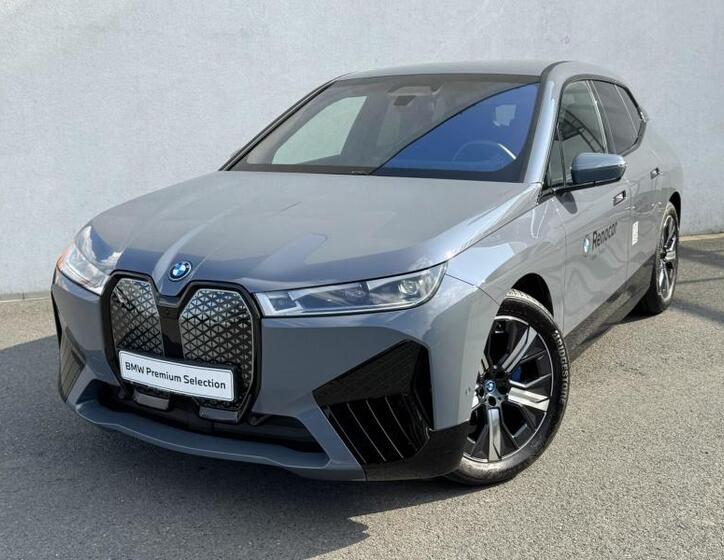 BMW iX 1