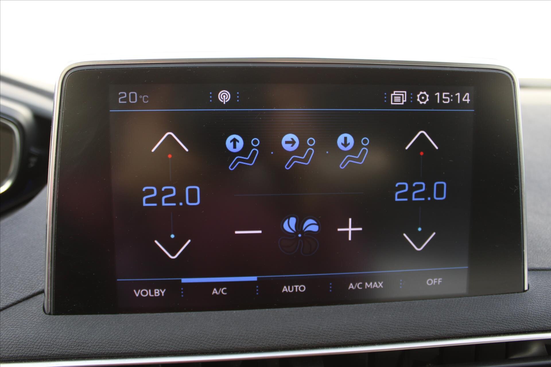 Peugeot 3008 SUV 1,5 l 96 kw