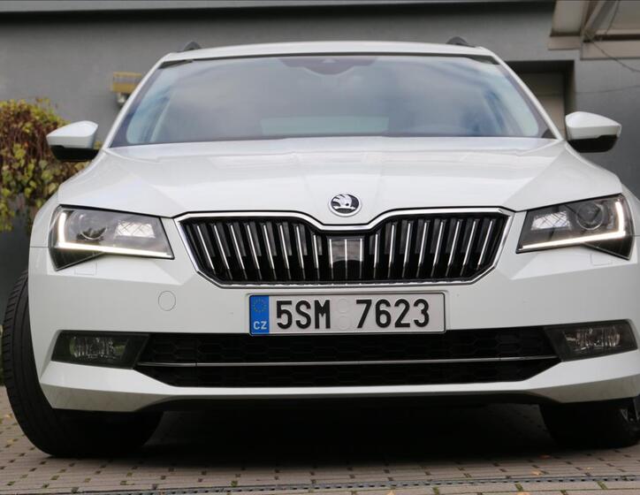 Škoda Superb 2