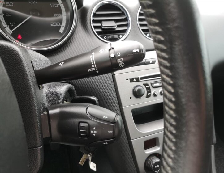 Peugeot 308 Kombi 1,6 l 80 kw