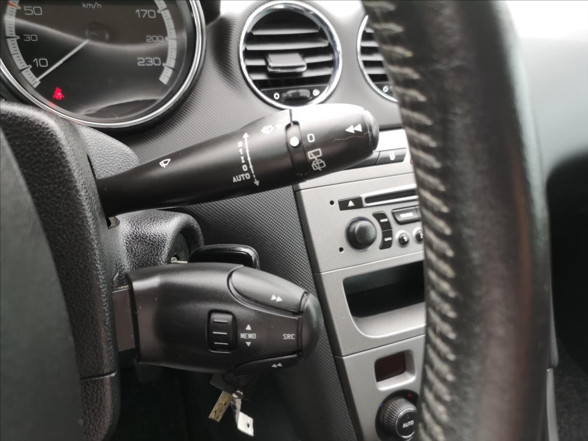 Peugeot 308 Kombi 1,6 l 80 kw