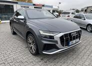Audi SQ8 3