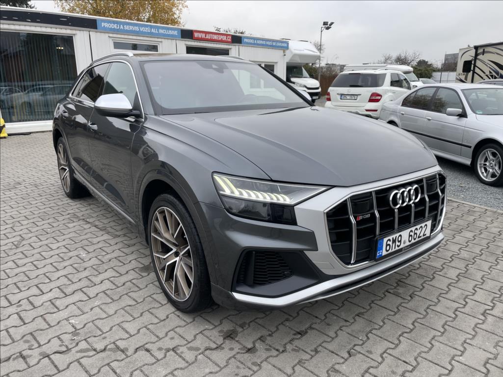 Audi SQ8