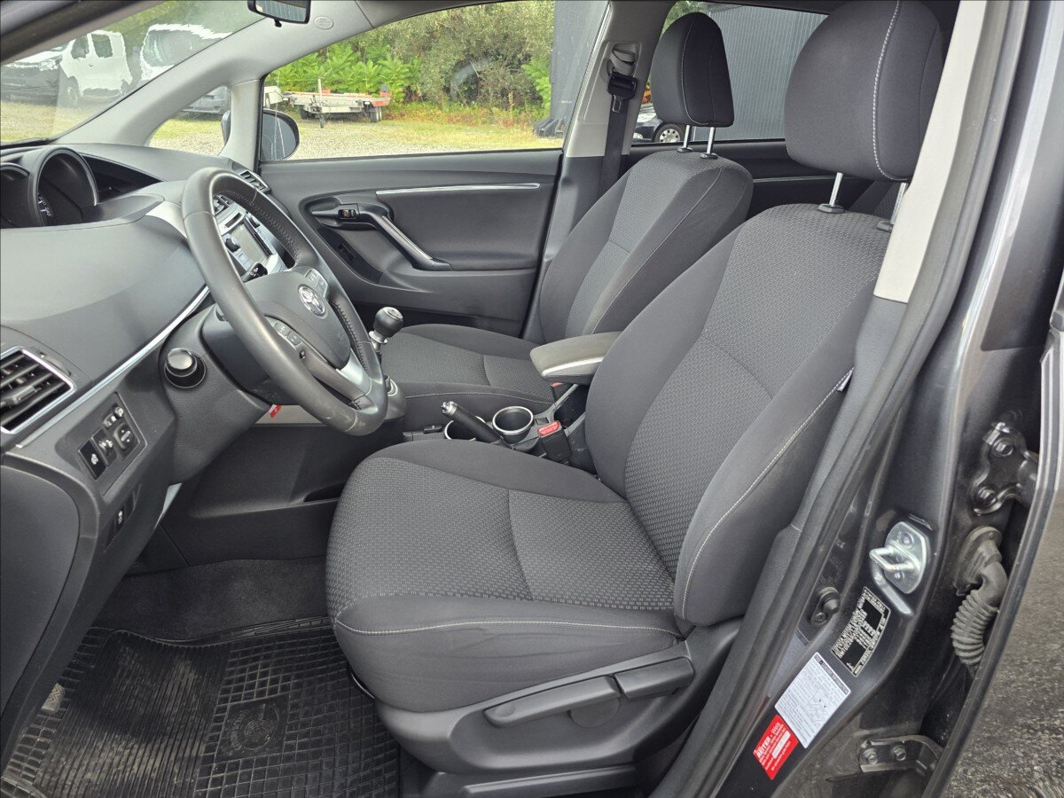 Toyota Verso MPV 1,6 l 97 kw