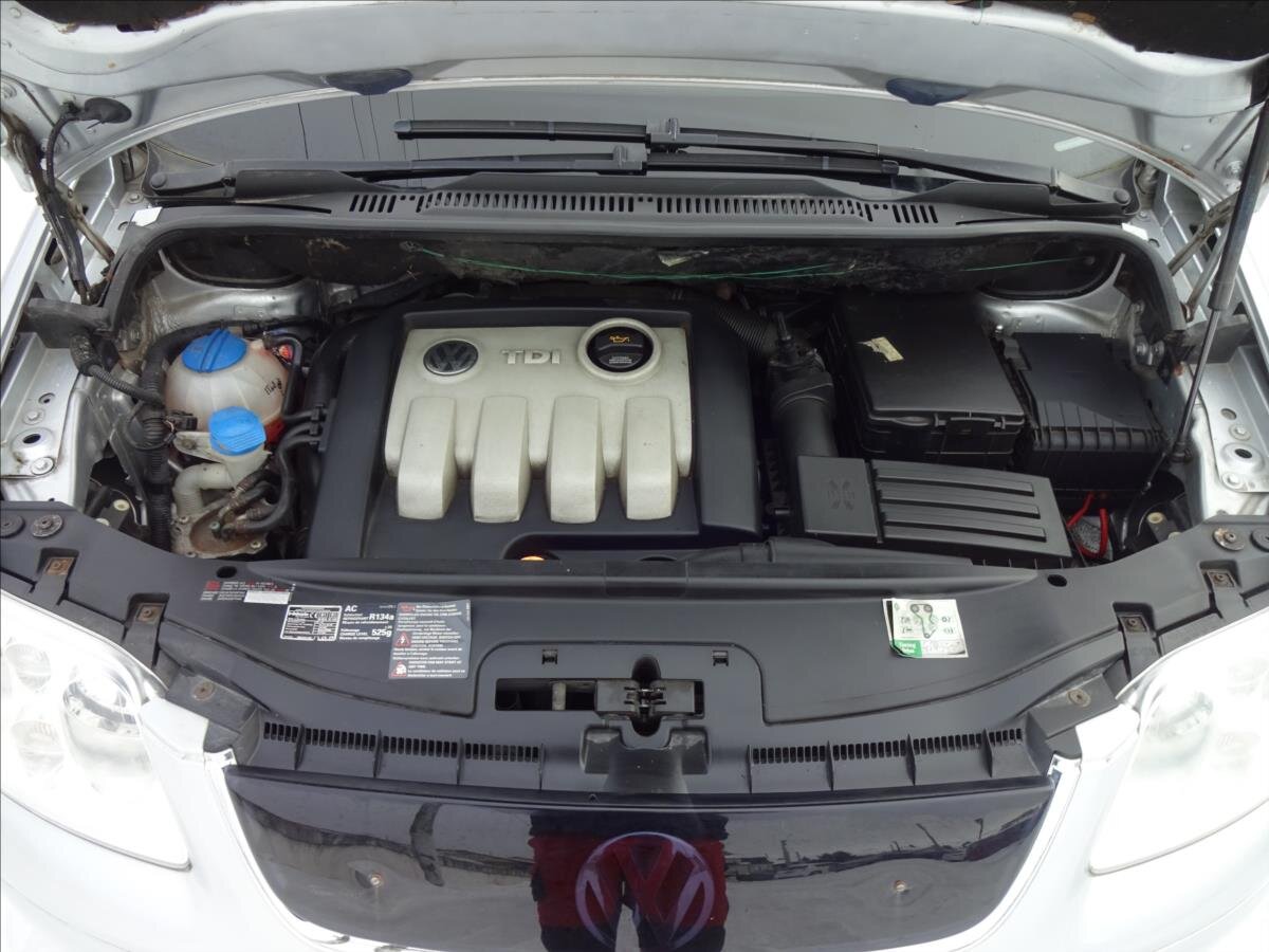 Volkswagen Touran Kombi 1,9 l 77 kw