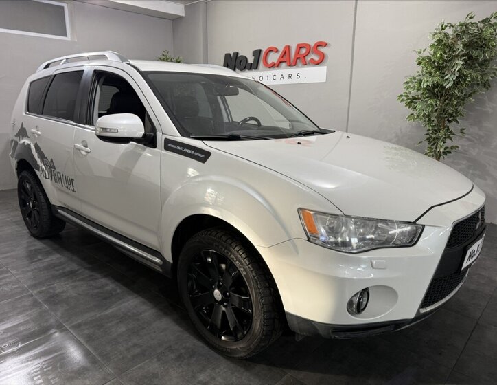 Mitsubishi Outlander SUV / Terénní 2,2 l 115 kw