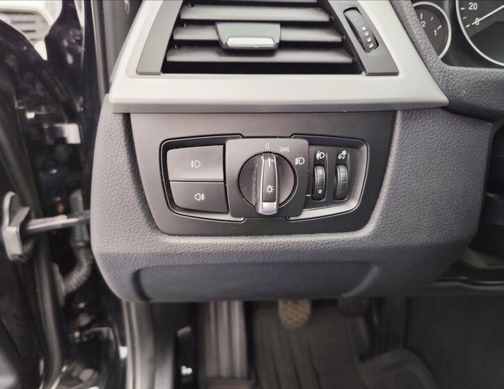 BMW Řada 3 Kombi 2,0 l 180 kw