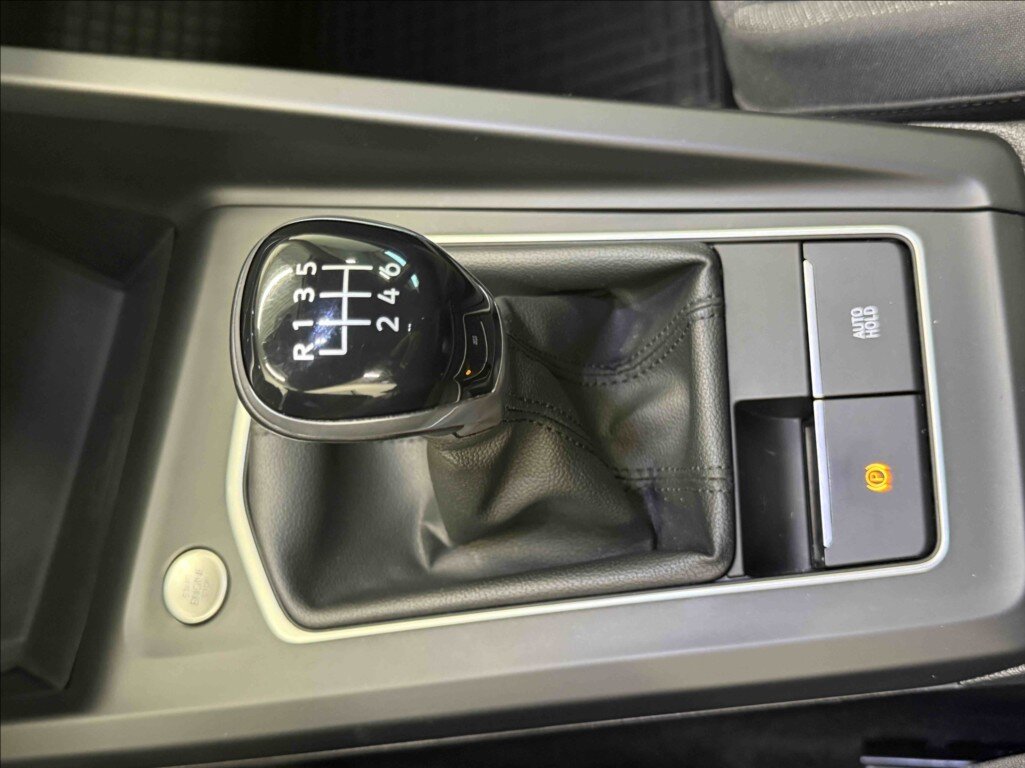 Volkswagen Golf Kombi 999,0 81 kw