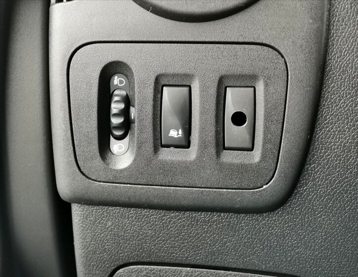 Renault Master Valník 2,3 l 125 kw