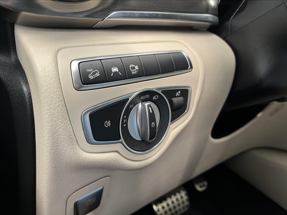 Mercedes-Benz Třídy V MPV 2,0 l 174 kw