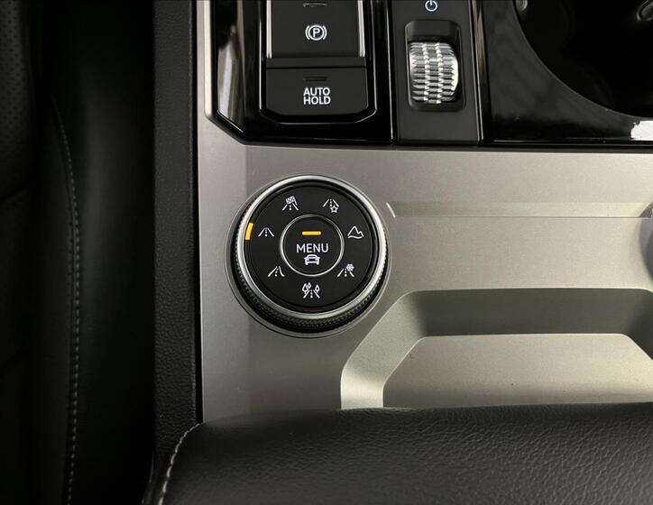 Volkswagen Touareg 17