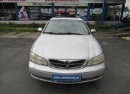 Nissan Maxima Sedan / Limuzína 2,0 l 103 kw