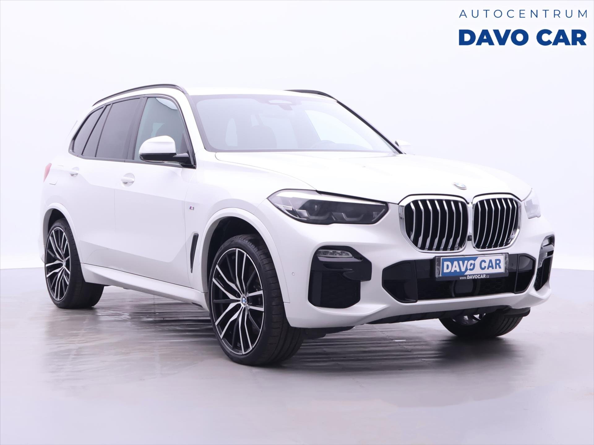 BMW X5 SUV / Terénní 3,0 l 195 kw