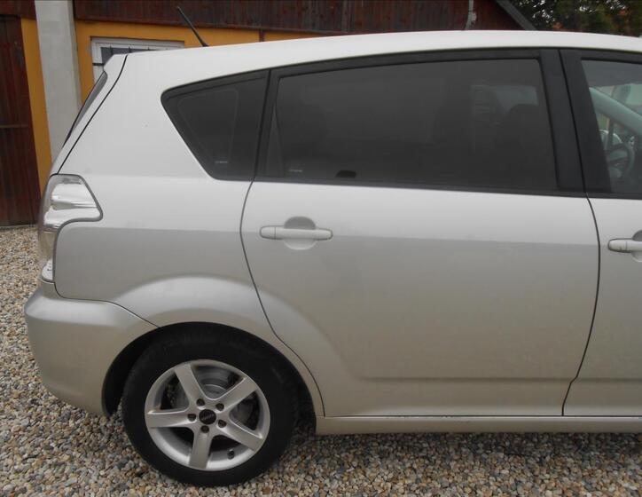 Toyota Corolla Verso 5