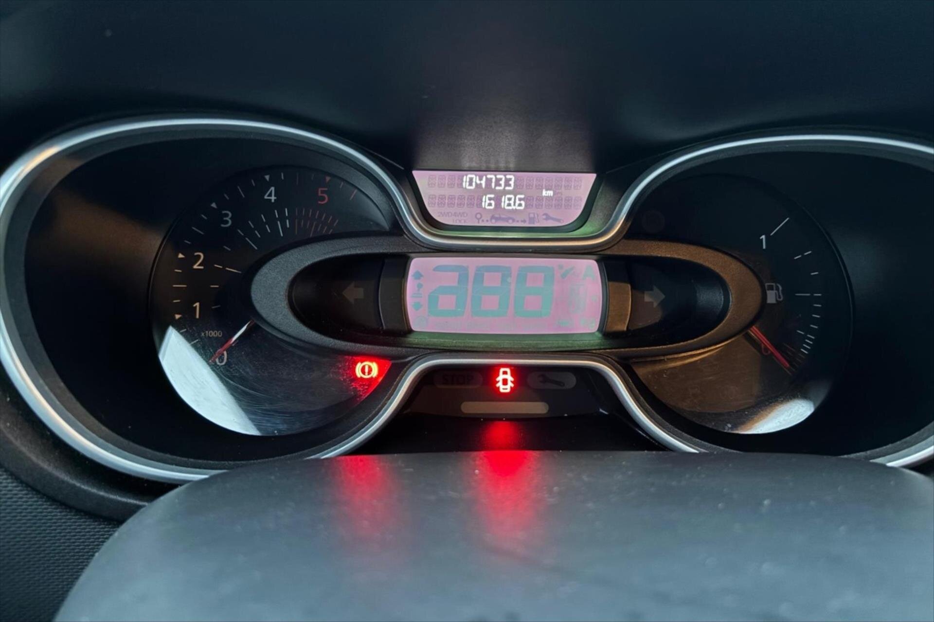 Renault Trafic Skříň 2,0 l 107 kw