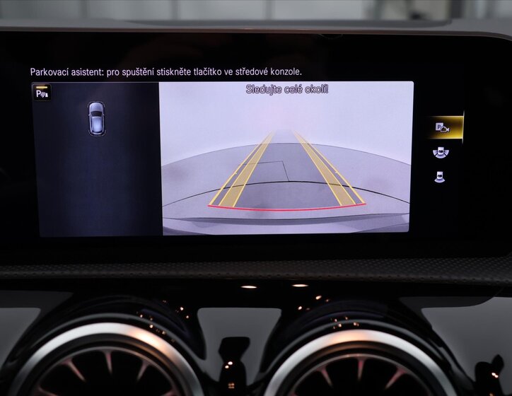 Mercedes-Benz Třídy A Hatchback 2,0 l 310 kw