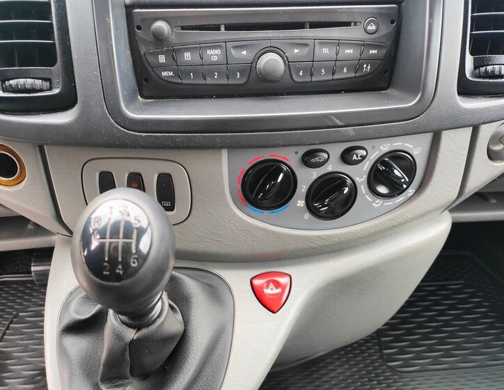 Renault Trafic Skříň 2,0 l 66 kw