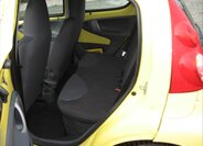 Peugeot 107 Hatchback 998,0 50 kw